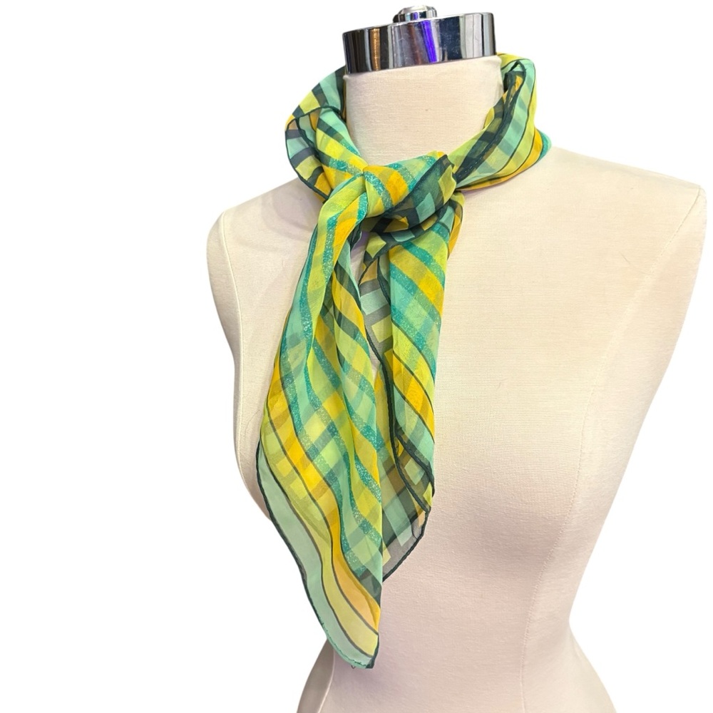 🔴5 for $40 SALE! 
Vintage Multi Colored Square Polyester Scarf - Picture 4 of 11